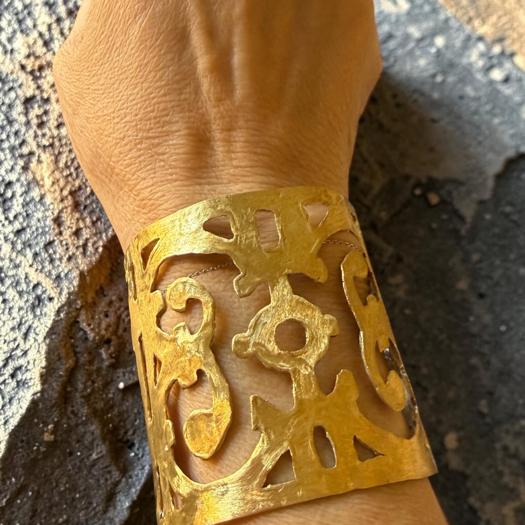 Moorish Echo Cuff